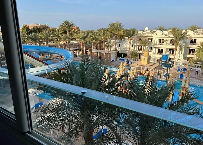 Family In View Aqua Mirage Bay Hurghada