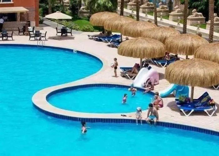 Family In View Aqua Mirage Bay Hurghada